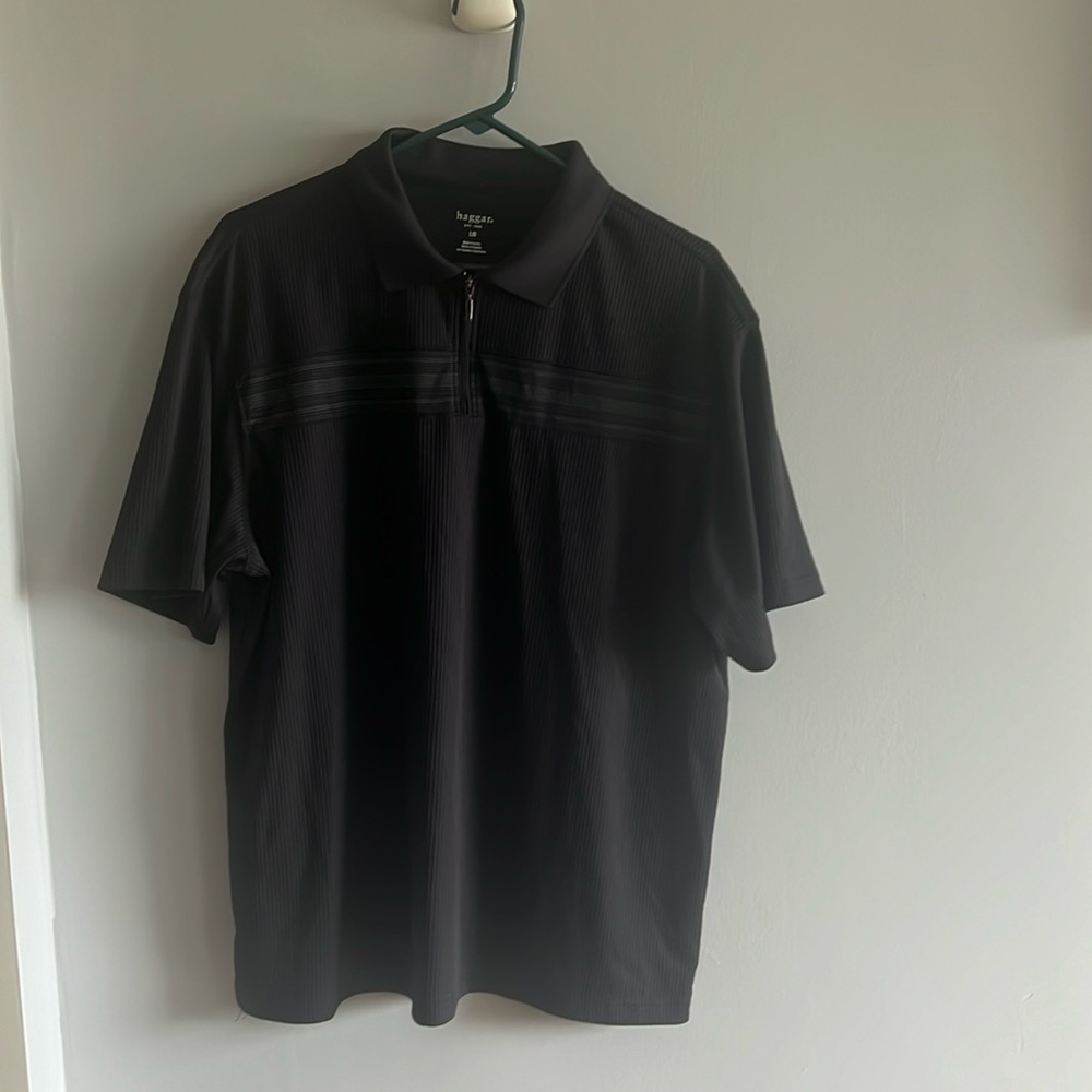 Black ribbed shirt